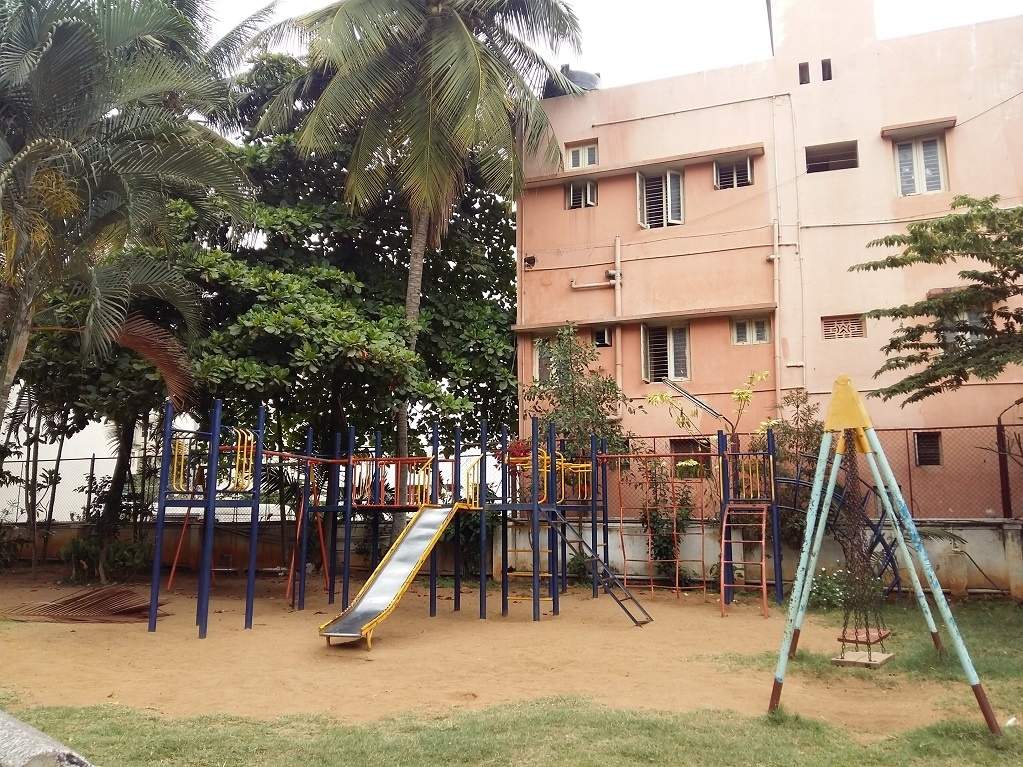  soupernika Children's play area