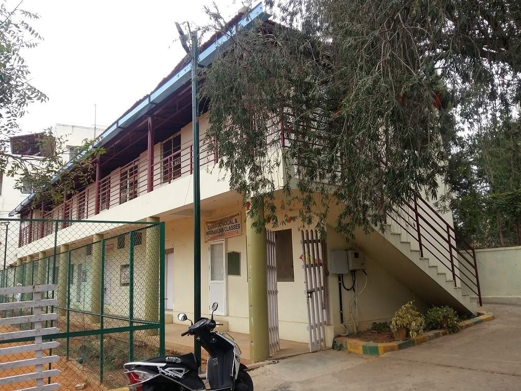  soupernika Club House