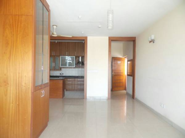  pinnacle Living Area