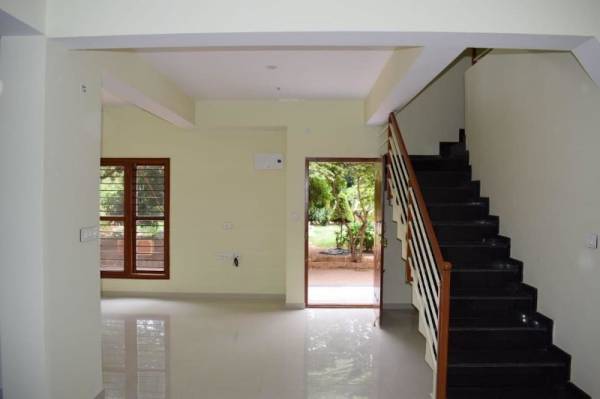  dwarakamai Living Area
