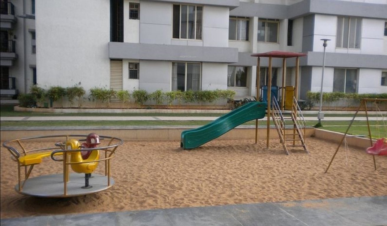  ilife Children's play area