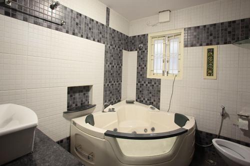 Images for Main Other of Venus Pearl Residency