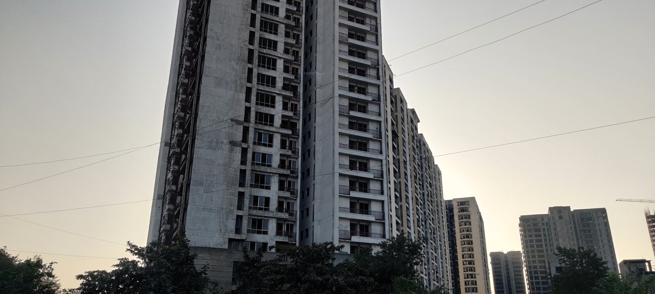 Jaypee Kensington Boulevard