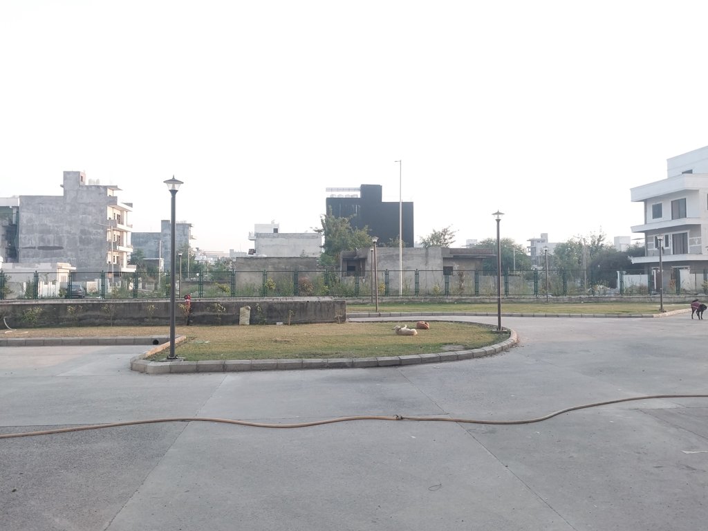 Jaypee Kensington Boulevard