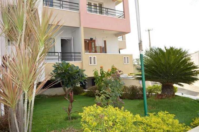  rosebay Landscaped Gardens