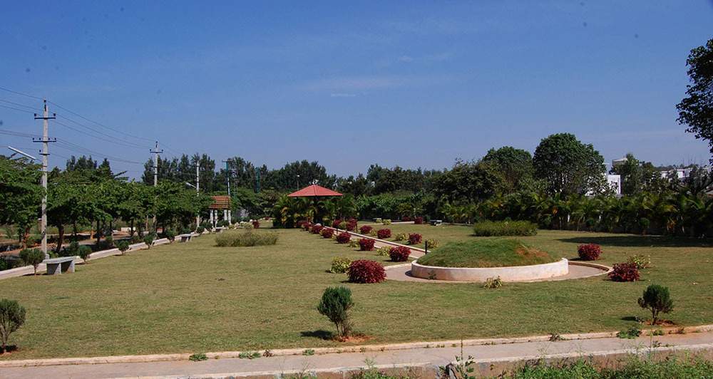  grandeur Images for Amenities of Celebrity Grandeur