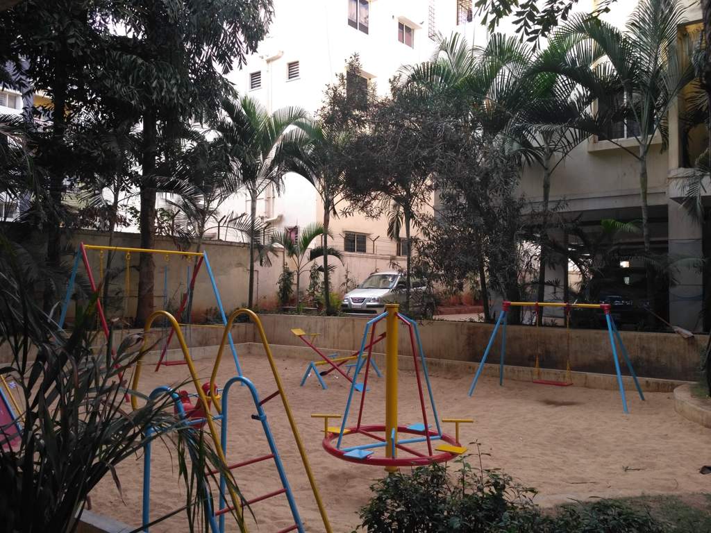  residency Landscaped Gardens