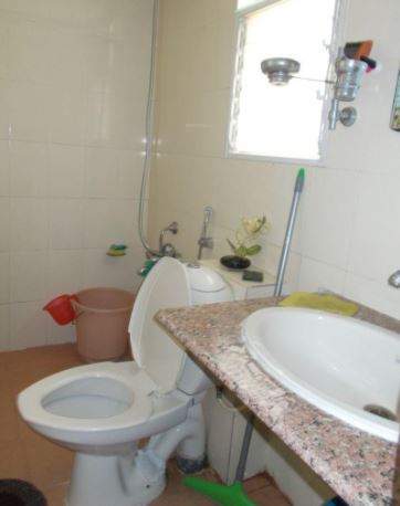  knightsbridge Bathroom