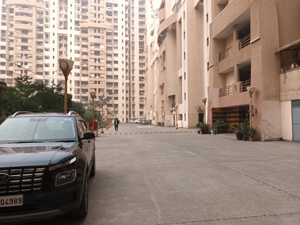  sunrise greens apartment Others