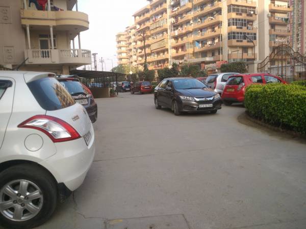  platinum Car Parking