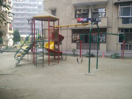 royal Children's play area