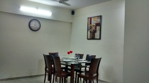  majestic-towers Dining Area