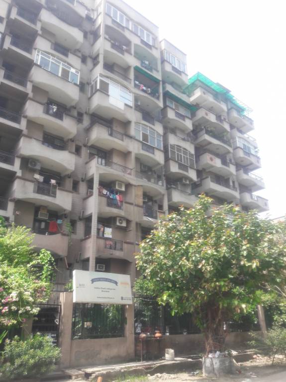 gaur green city Elevation