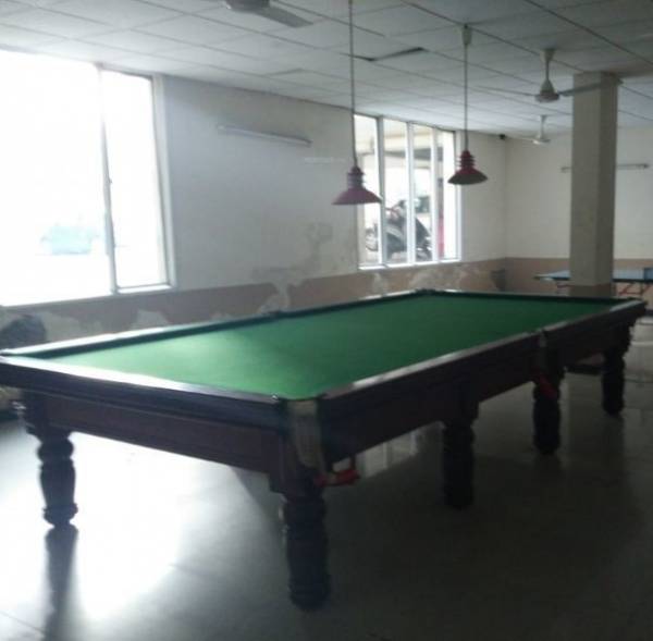  east-square Billiards/Snooker Table