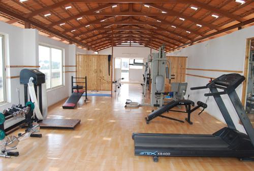  breeze Images for Amenities of Oasis Breeze