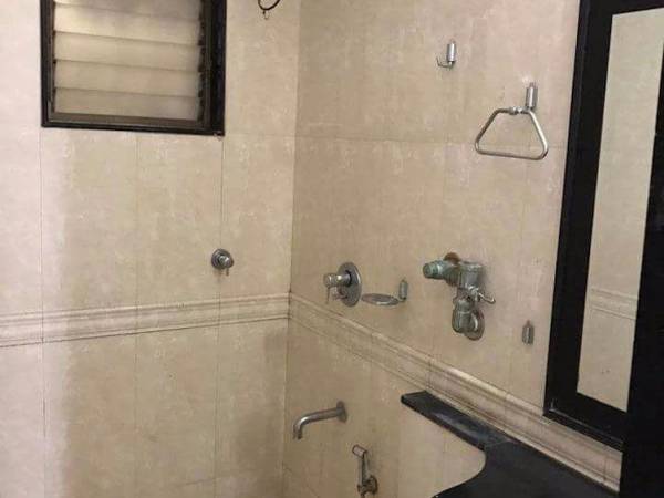 Bathroom lake-florence Bathroom