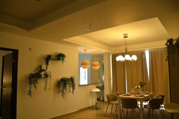  space-station Dining Area