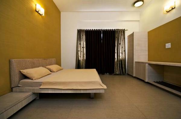 Images for Main Other of Kumar Picasso