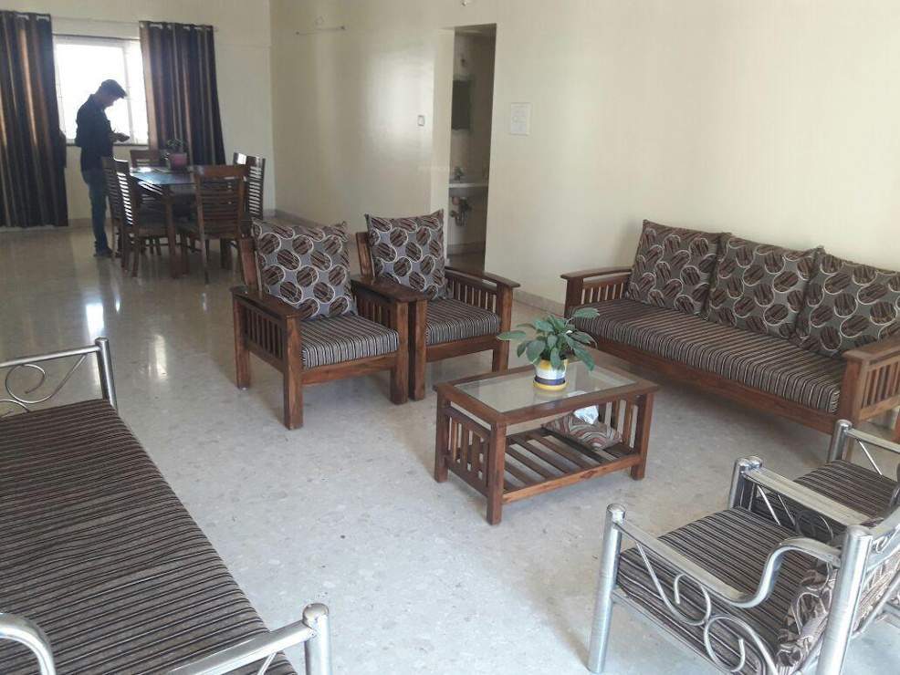  laburnum park Living Area