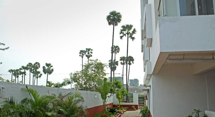  riviera Images for Amenities of Connoisseur Riviera