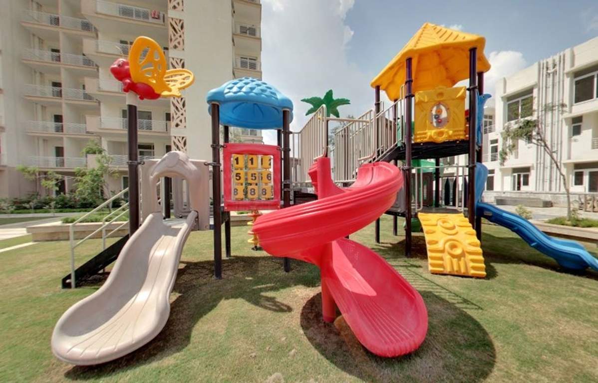 tulip ivory Children's play area