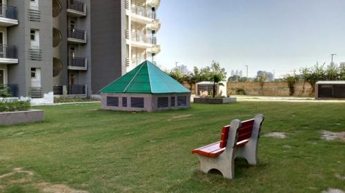  heights Landscape Garden and Tree Planting