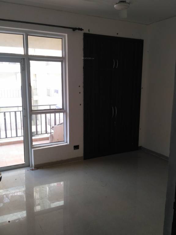 aravali heights Bedroom