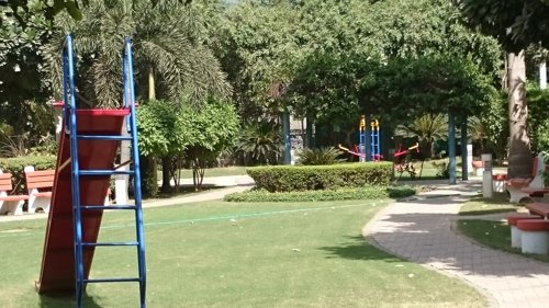 Children's play area royalton-towers Children's play area