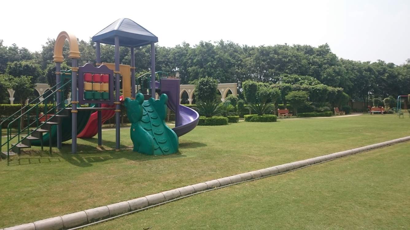  wellington estate Children's play area