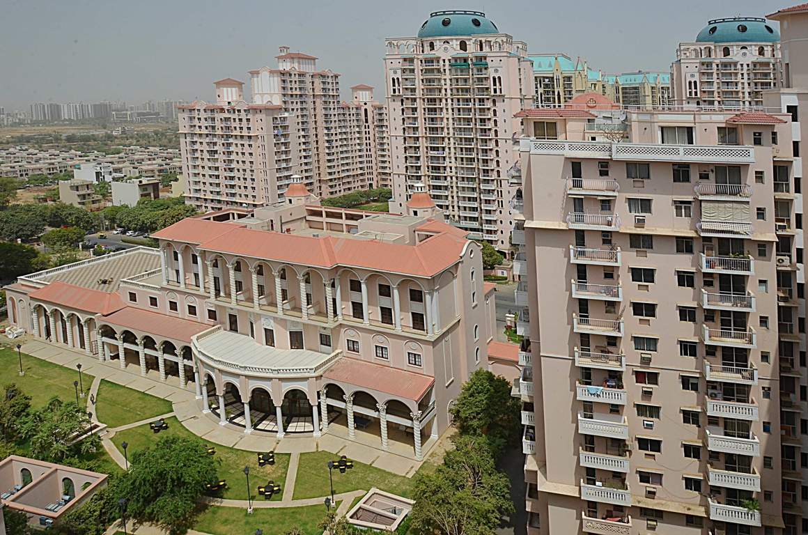  wellington estate Club House