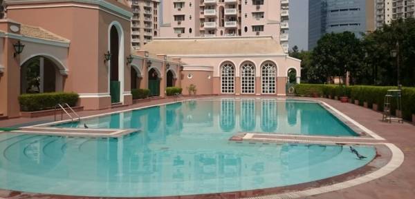  trinity-towers Swimming Pool