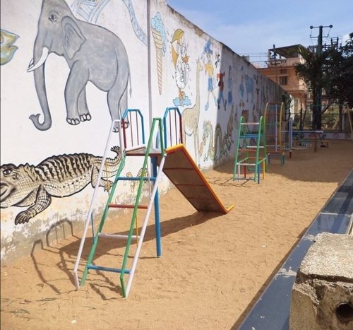  tuscan Children's play area