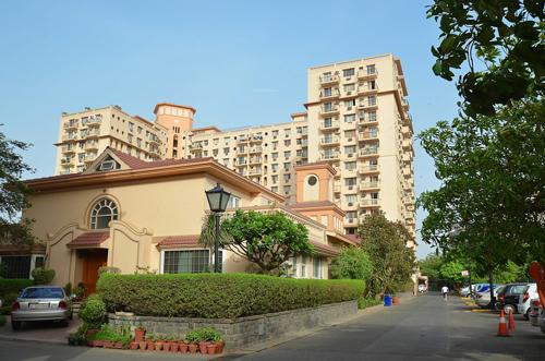  oakwood-estate Club House