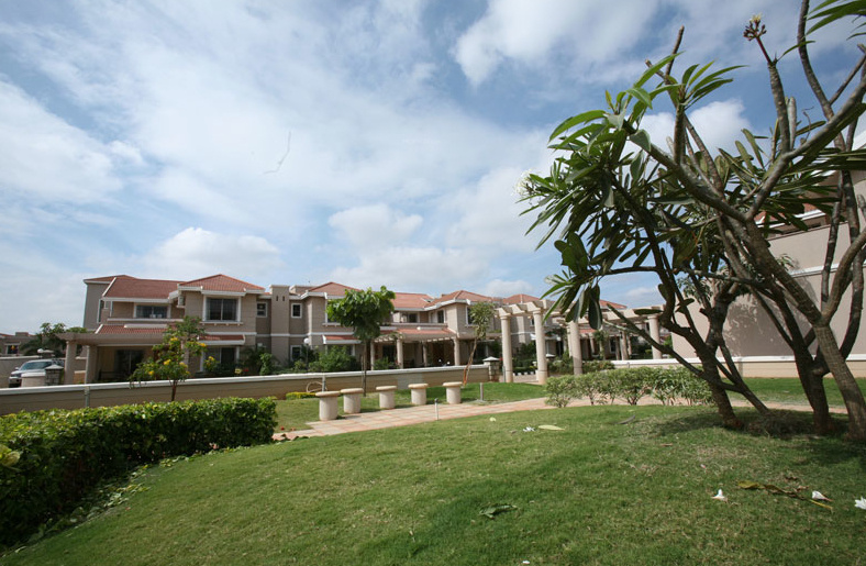  malachite Landscaped Gardens