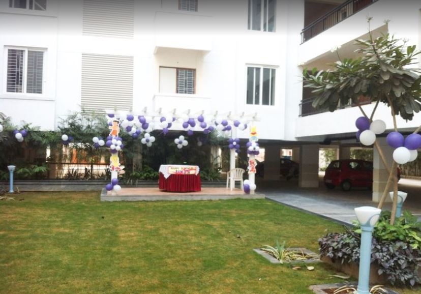  tulips Landscaped Gardens