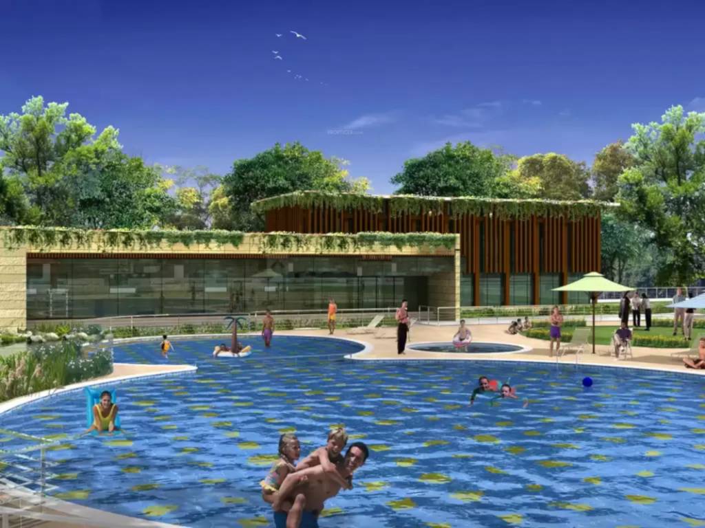 golden trellis Swimming Pool