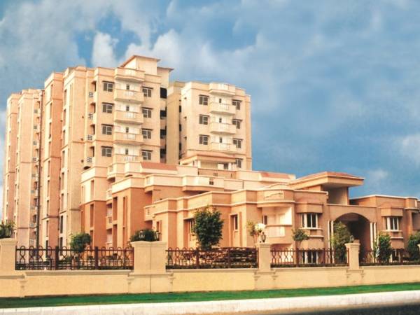 Elevation golf-view-apartments Elevation