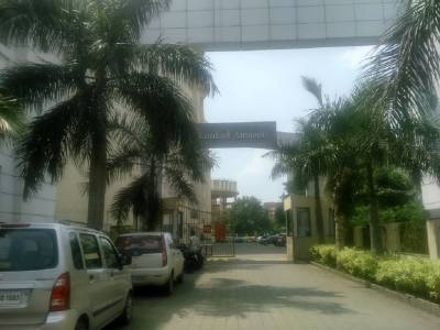  amazon Gated Community