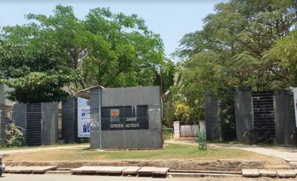  green-acres Gated Community