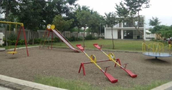  elementto Children's play area