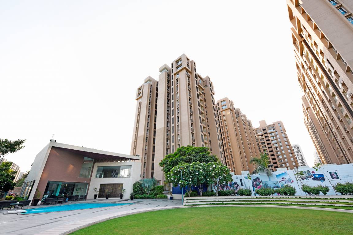 Images for Elevation of Pacifica Reflections