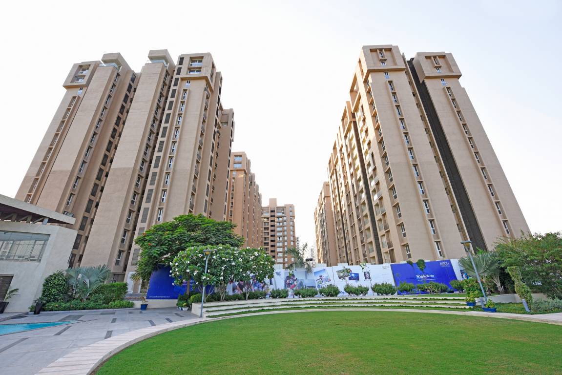 Images for Elevation of Pacifica Reflections