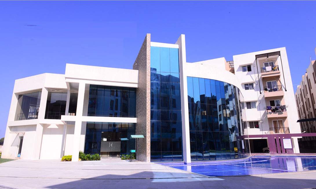  pebble brook Club House