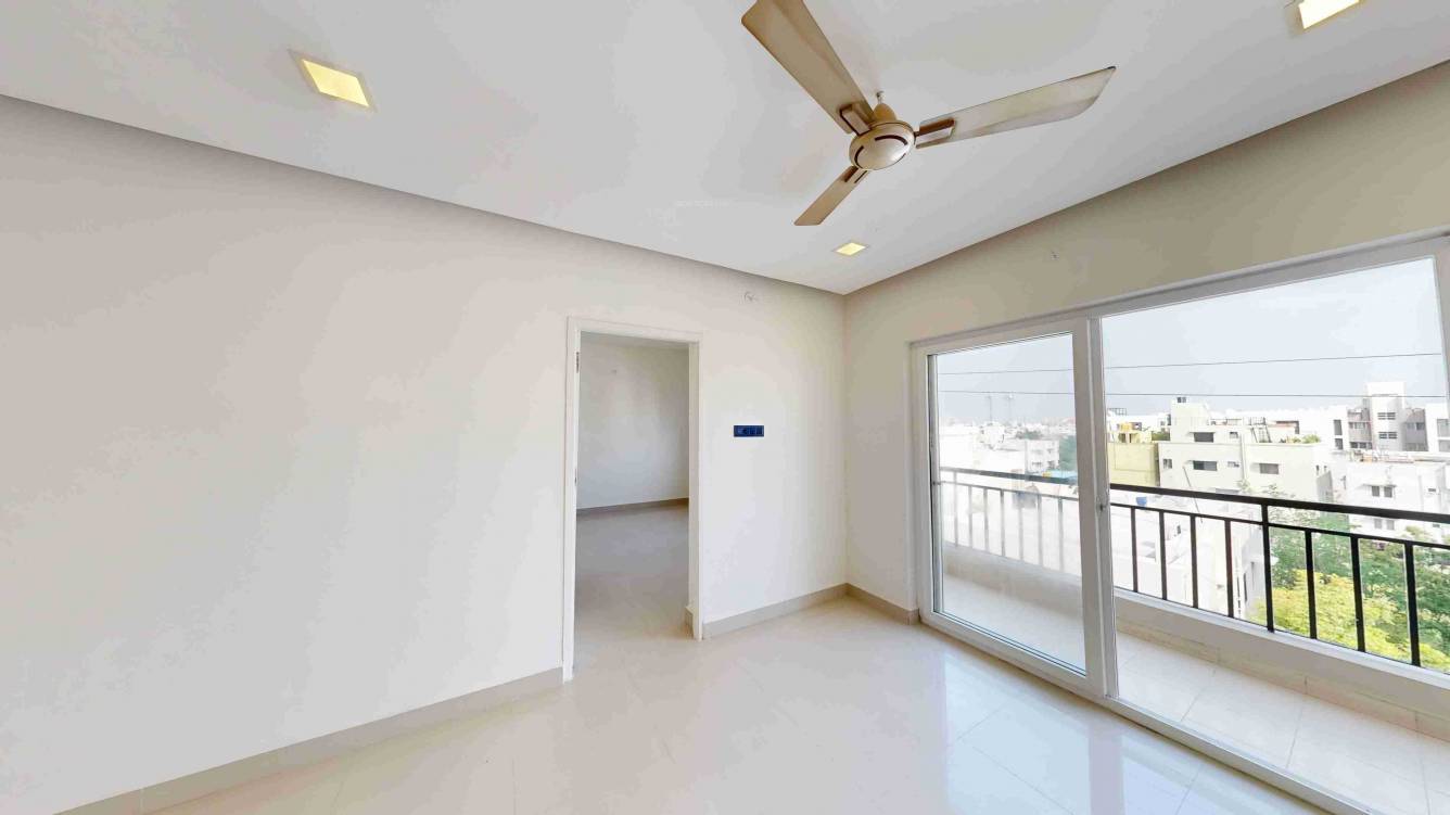  pebble brook Living Area