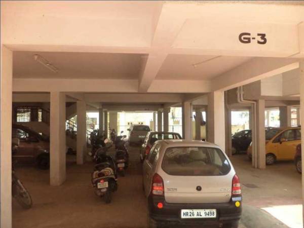 Car Parking park-apartment Car Parking