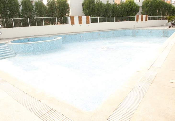  bloomfield ecstasy Swimming Pool