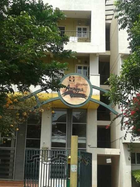  greinberg Gated Community