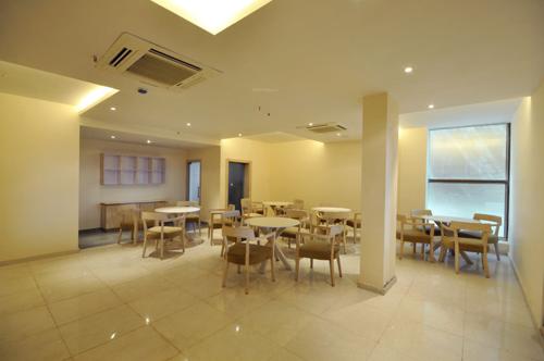  oasis-apartment Images for Main Other of Fort Oasis Apartment