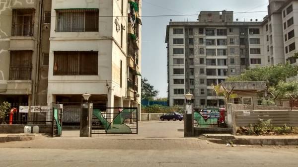  woods Gated Community