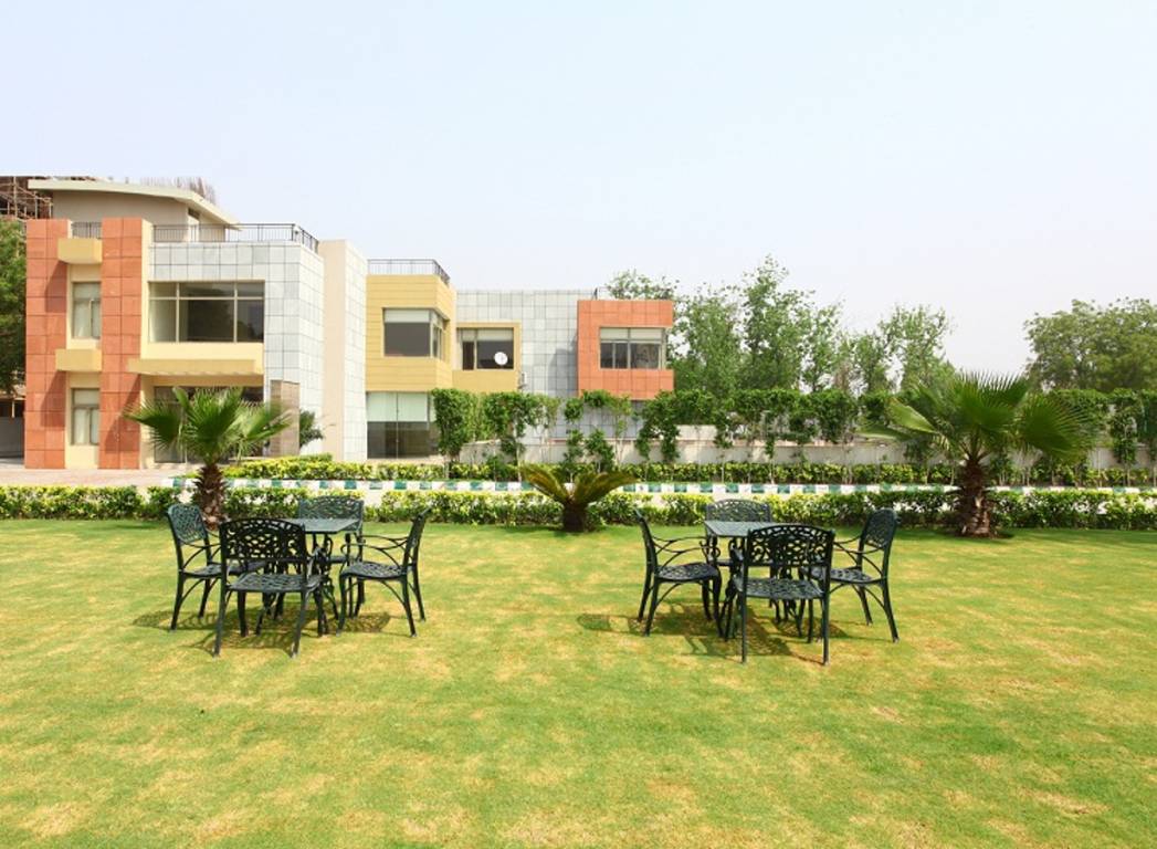 Images for Elevation of Eldeco County Villa